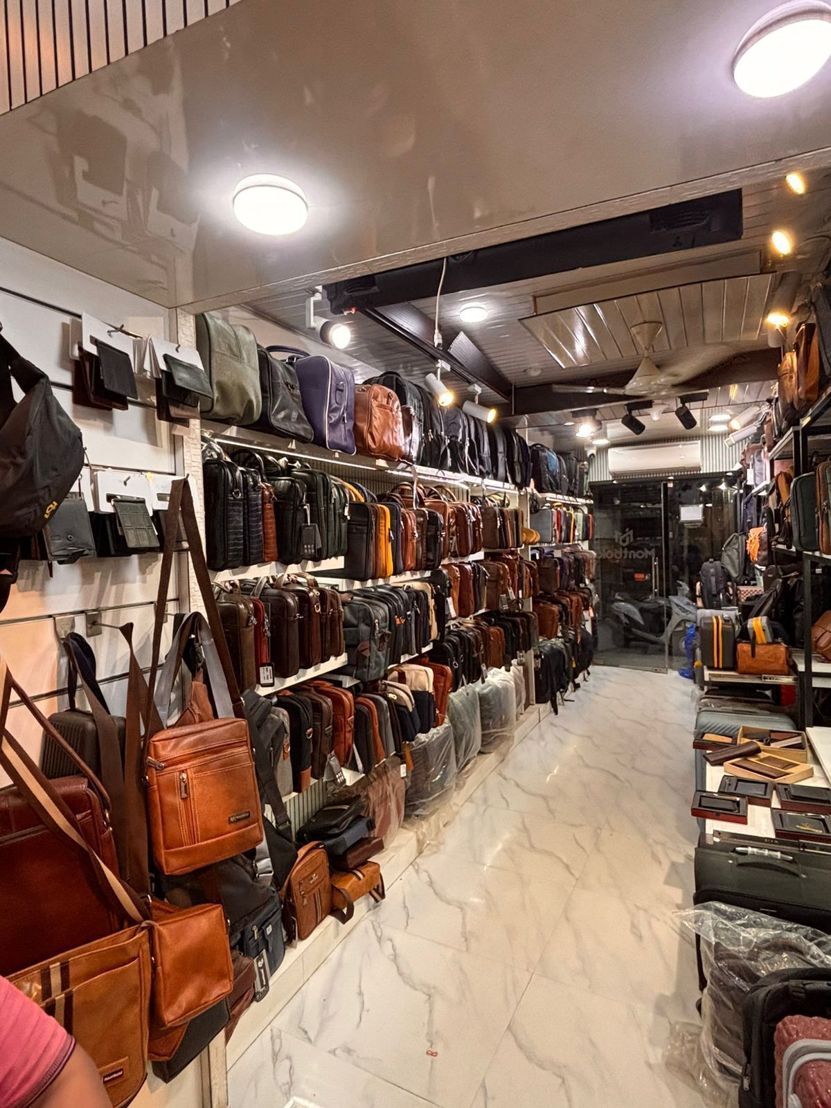 How to Choose the Perfect Leather Bag